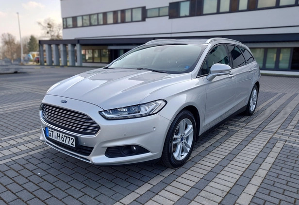 Ford Mondeo cena 62900 przebieg: 75000, rok produkcji 2018 z Szczecin małe 781